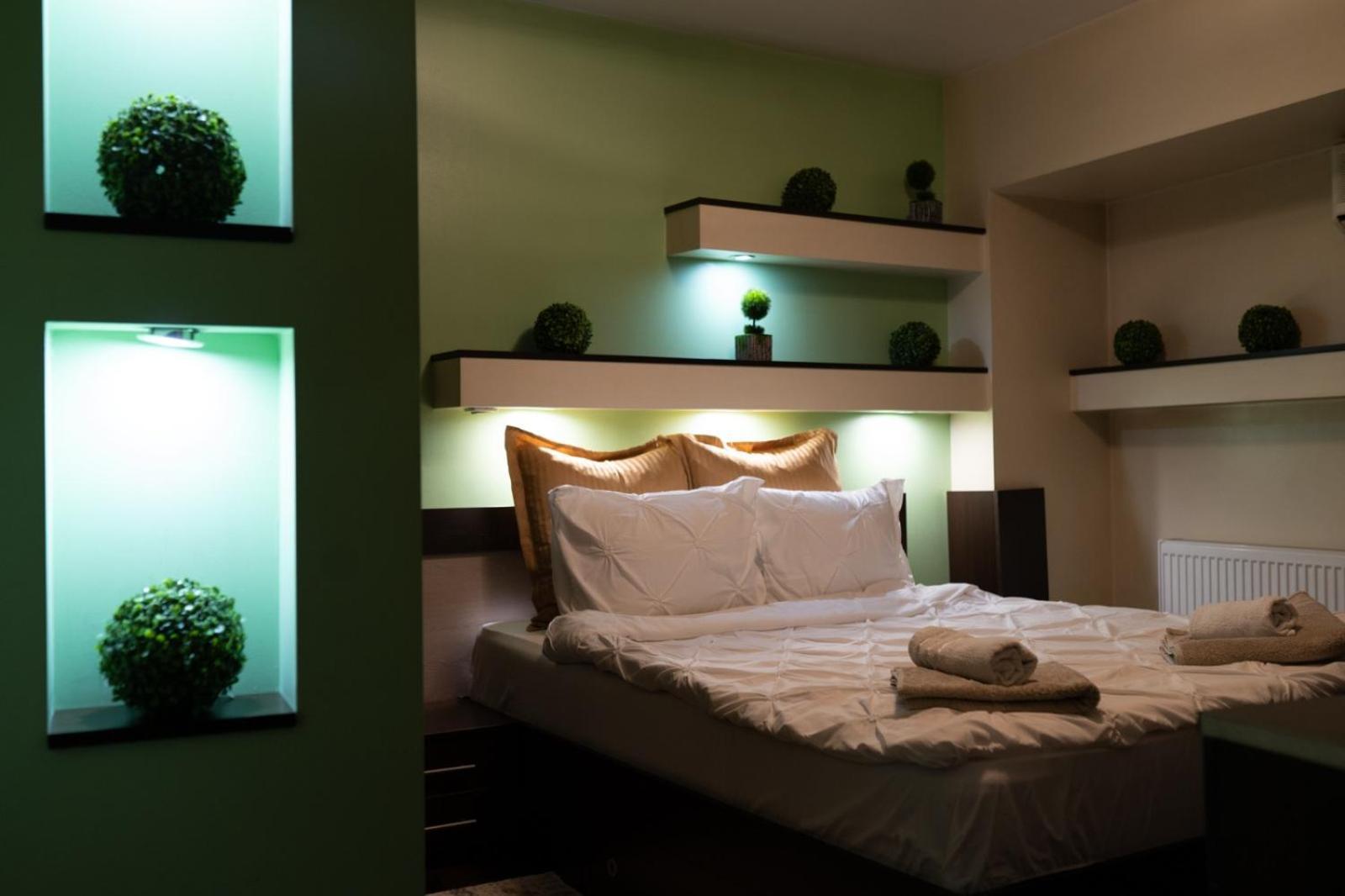 4 Rooms Unirii 47 بوخارست المظهر الخارجي الصورة
