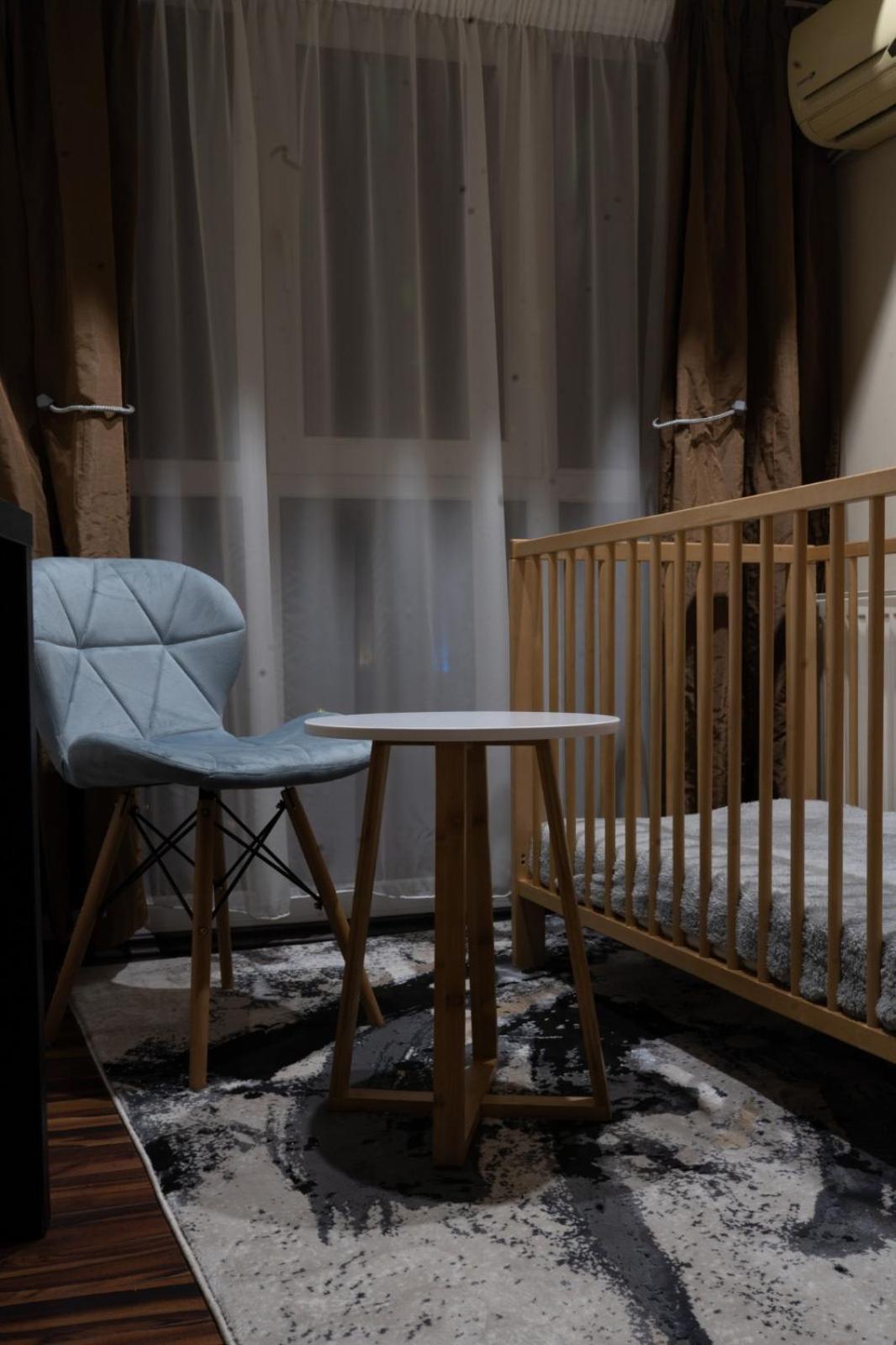4 Rooms Unirii 47 بوخارست المظهر الخارجي الصورة