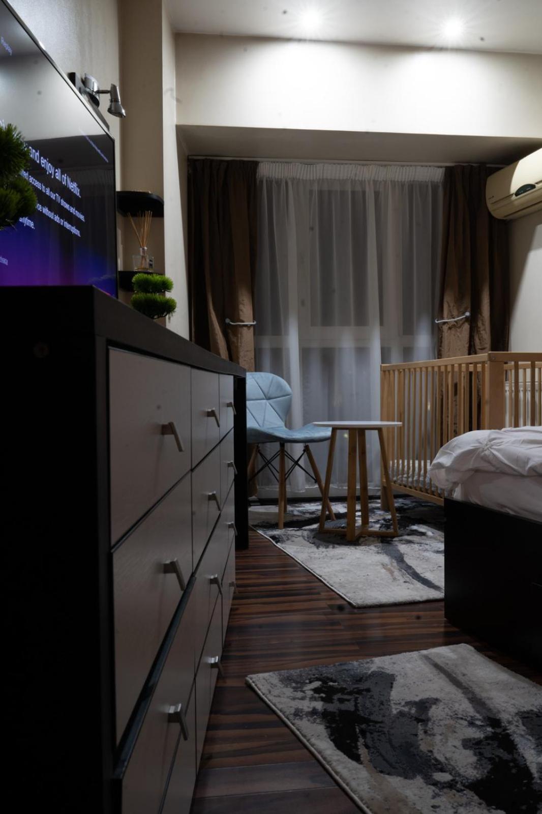 4 Rooms Unirii 47 بوخارست المظهر الخارجي الصورة