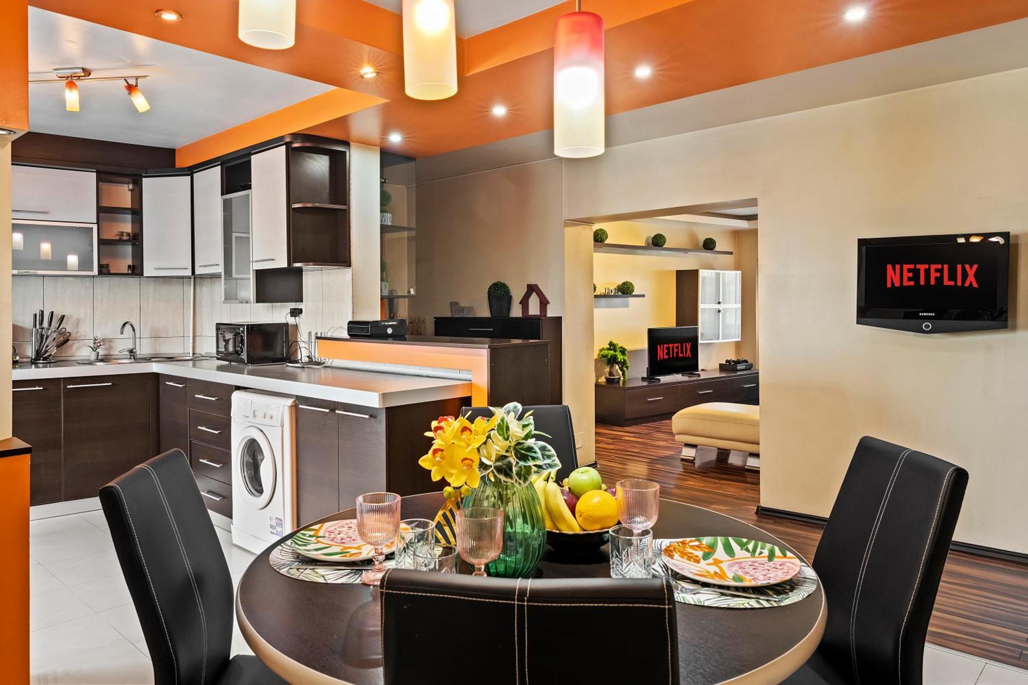 4 Rooms Unirii 47 بوخارست المظهر الخارجي الصورة