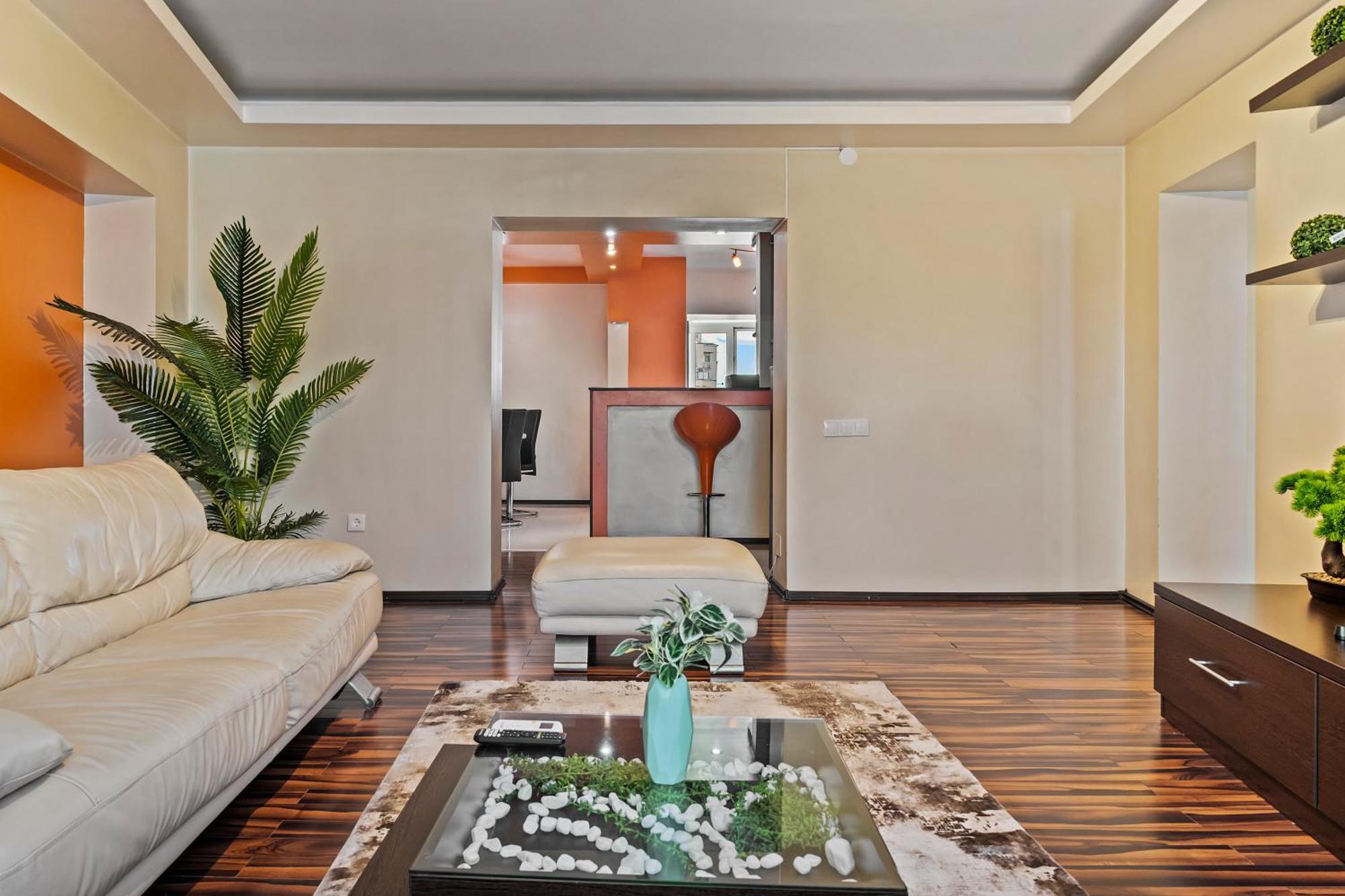 4 Rooms Unirii 47 بوخارست المظهر الخارجي الصورة